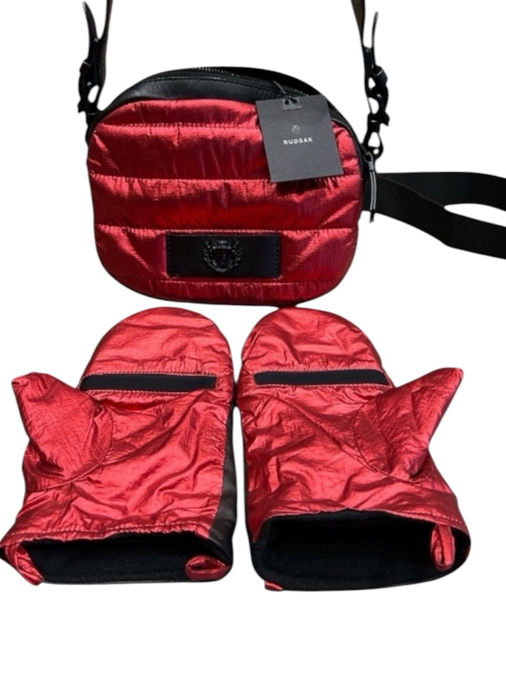NWT’S RUDSAK Nylon Metallic Red & Black Bag/Fanny Pack With Gloves